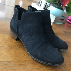 Black brass plum ankle booties